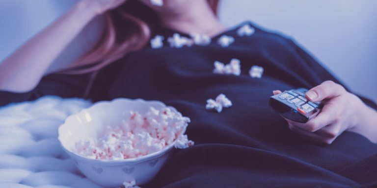 6 Movies You Can Cozy Up With On An Autumn Afternoon