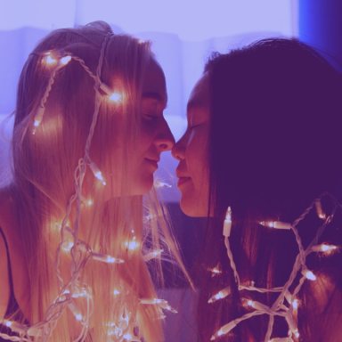 This Is What It’s Like To Come Out As A Lesbian (While You Have A Boyfriend)