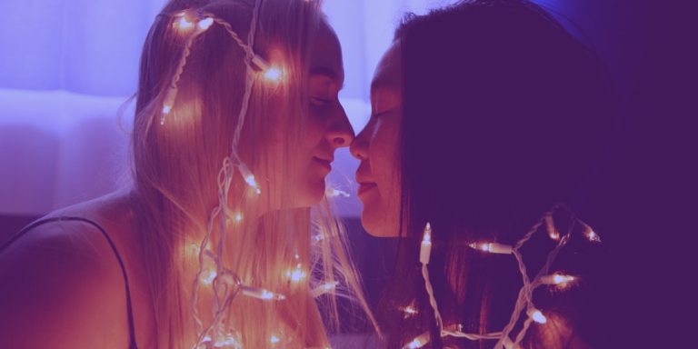This Is What It’s Like To Come Out As A Lesbian (While You Have A Boyfriend)