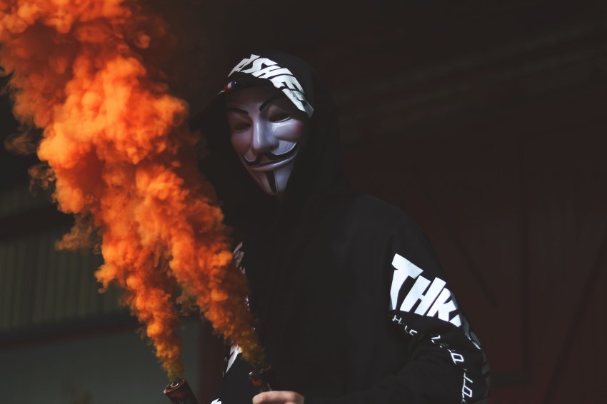 Hacktivist Group ‘Anonymous’ Promised To Get Back At The People Who Voted To Kill Net Neutrality In This Cryptic Tweet