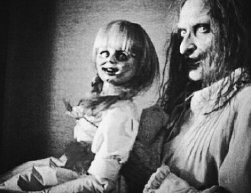 17 Of The CREEPIEST Old-School Doll Pictures Ever