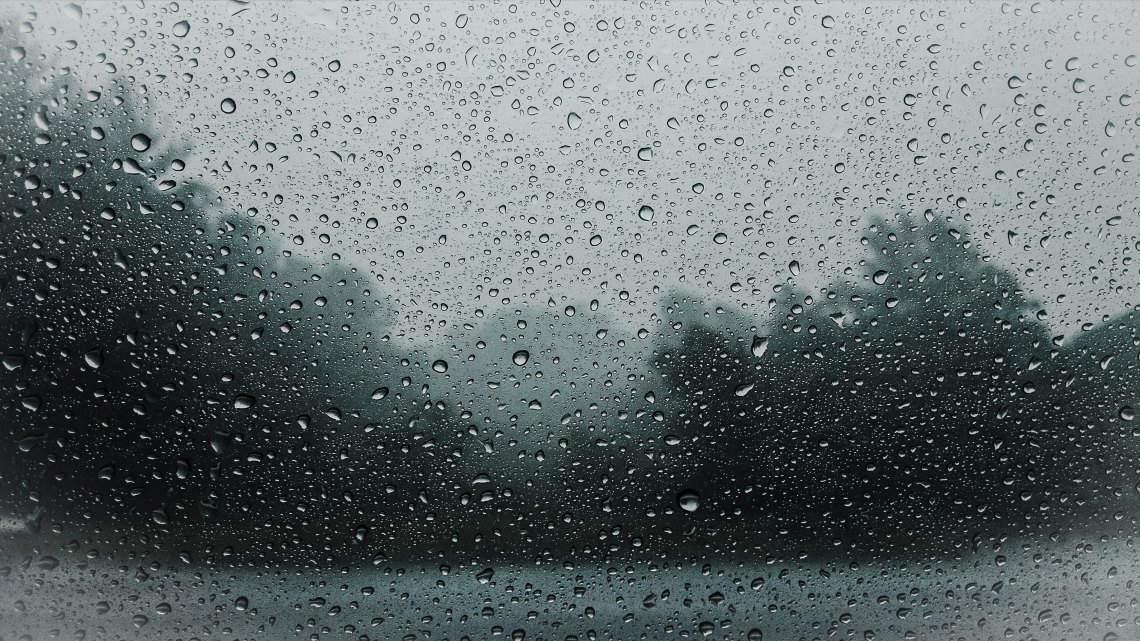 There's A Reason Why Some Of Us Feel Happier During Bad Weather