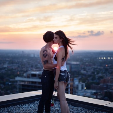 This Is When She’ll Leave You – And Never Look Back