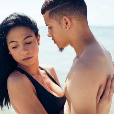 18 ‘Almost Couples’ Confess Why They Finally Decided To Date After So Damn Long