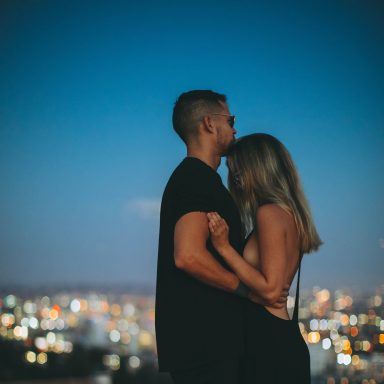 15 Ways Intelligent People Approach Love Differently