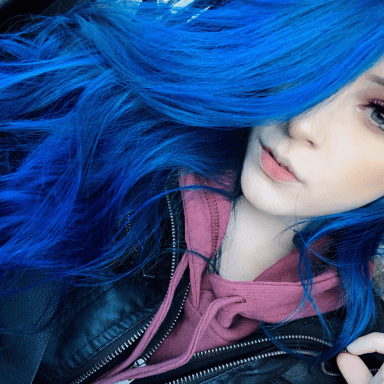 A selfie from the Twitter of cam girl Kati3kat