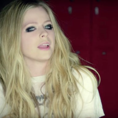 Avril Lavigne Is About To Make Her Musical Comeback