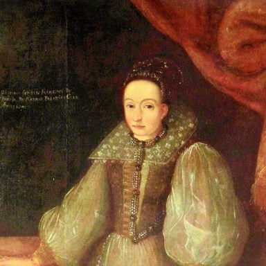 Here’s Everything You Never Knew About Countess Elizabeth Bathory, The First Vampire In History