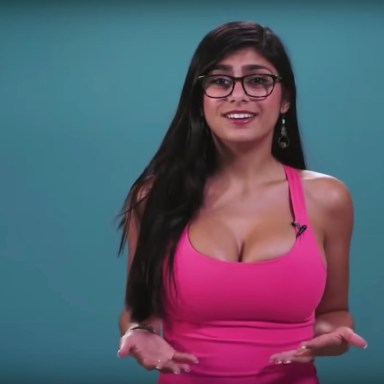Mia Khalifa Gets Real About PornHub Fame, ISIS Threats, And Why She Regrets Joining The Porn Industry