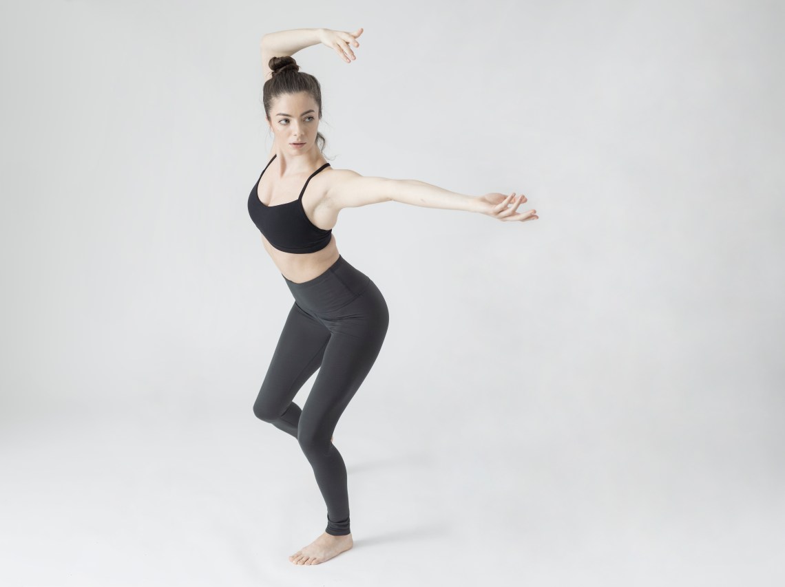 Featured image of post View 29 Dynamic Female Pose Reference