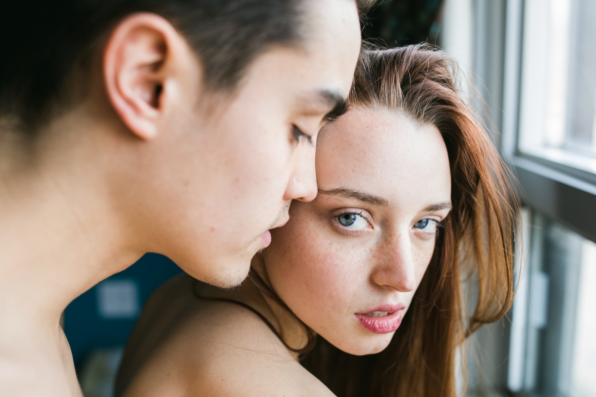 How To Flirt With A Girl (Because Sending Mixed Signals Is Overrated)