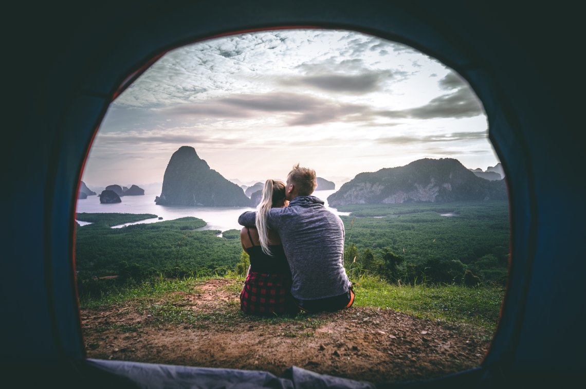 30 Romcom Moments Men Wish Women Would Stop Expecting IRL