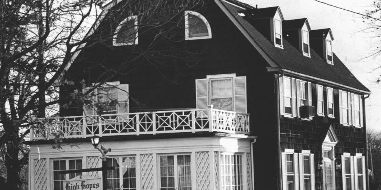 112 Ocean Avenue: 17 Creepy Facts About The House That Inspired ‘The Amityville Horror’