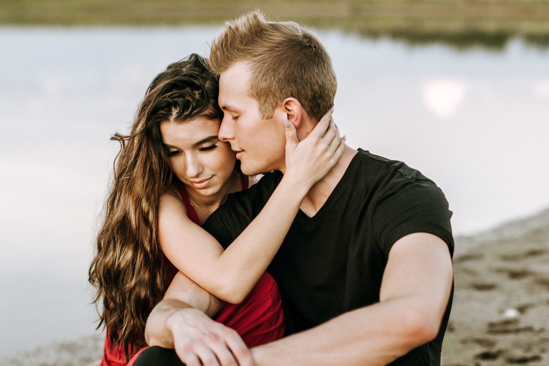 50 Cute Couple Stories That Will Make You Wish You Weren't Single