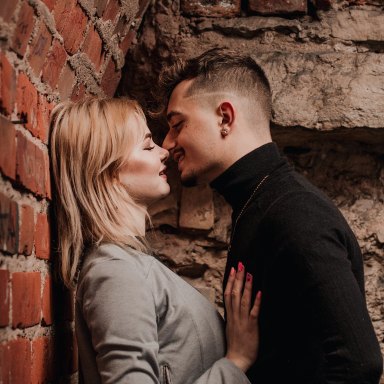 50 Late Bloomers Reveal How They Finally Found Their Person After Years Of Being ‘Forever Alone’