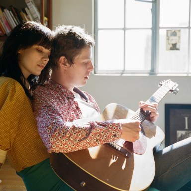 50 Couples Recount The *Exact Moment* They Realized They Wanted To Marry Their Person 