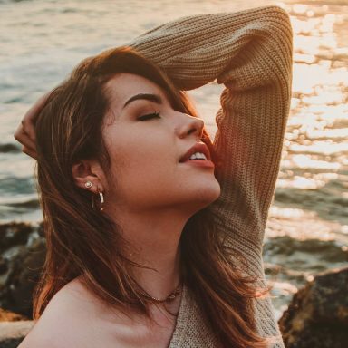 50 Unexpected Things Men Find Super Cute About You