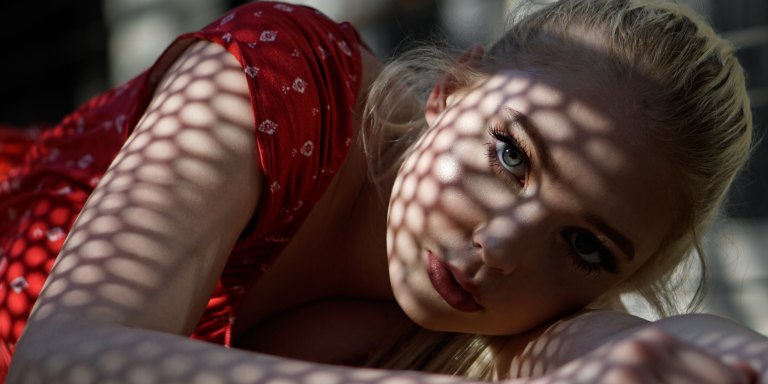 50 Micro Warning Signs Your Relationship Is Going To End Soon
