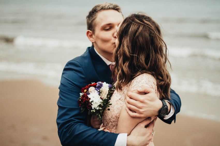 50 Wedding Guests Reveal The Red Flag During The Ceremony That Hinted The Relationship Wouldn’t Last 