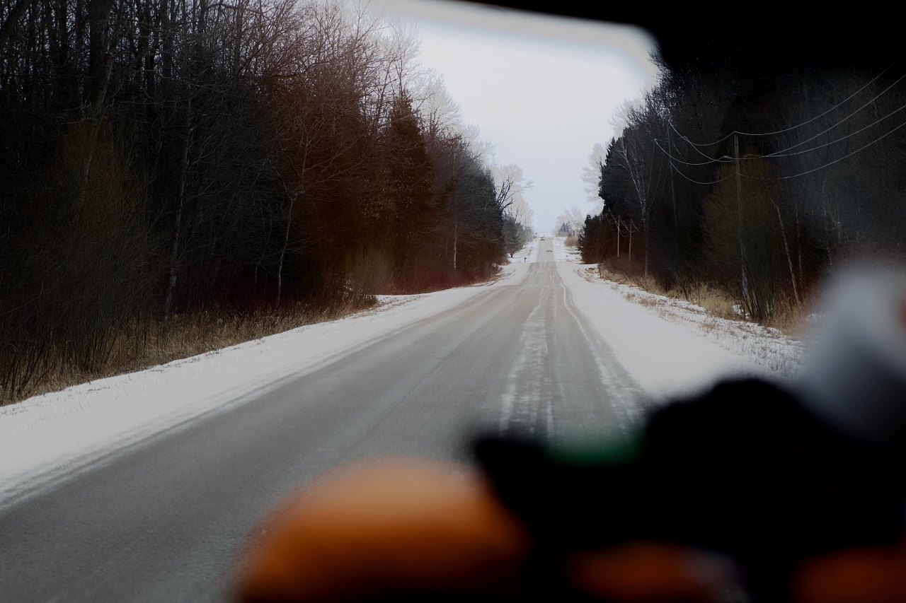 30 People On The Scariest Thing They've Seen While Driving Down The Highway 