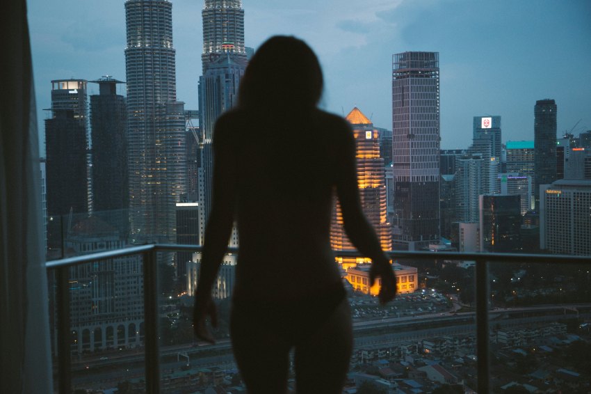 We Get Stuck As ‘Friends With Benefits’ Because We Believe In Fairy Tale Versions Of Love
