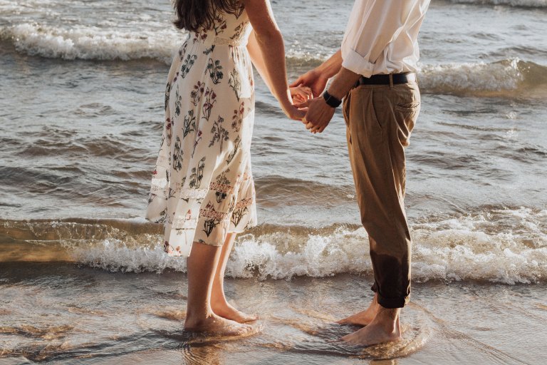 Here's How Your Love Style And Attachment Type Go Hand-In-Hand