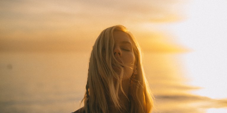 45 Little Reminders For When You’re Overwhelmed And Feeling Judged