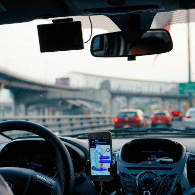 30 Uber Drivers Talk About Their Weirdest, Creepiest Passengers 