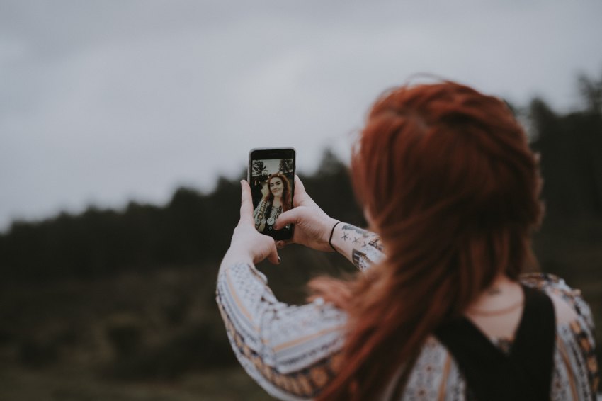 Is Texting Your Ex Actually A Good Idea?