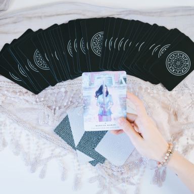 5 Tarot Myths That Need Busting Like Yesterday