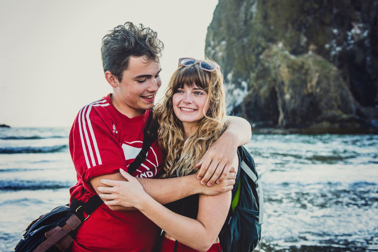 Stop Confusing Her ‘Caring About You’ For ‘Being Clingy’