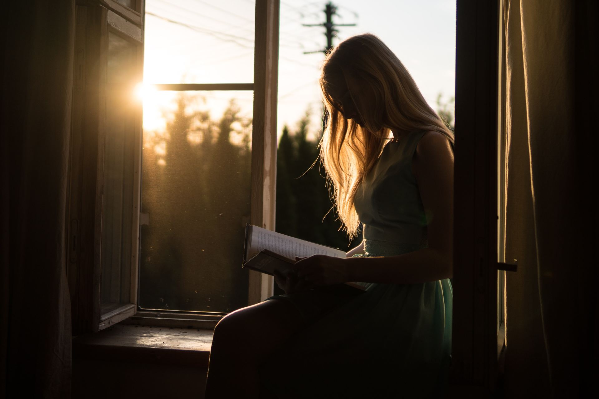 The Best Science Fiction Novels To Read When You're Sick Of The Real World 