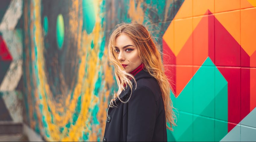 Don’t Settle For Someone Who Picks And Chooses When To Pay Attention To You