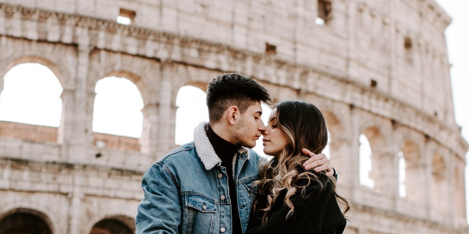 If The Love Is Real, You Can Tell Your Person Anything | Thought Catalog