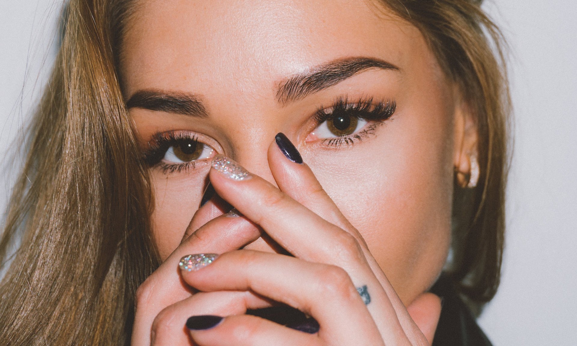 A Regular Girl's Guide To Every Kind Of False Lashes