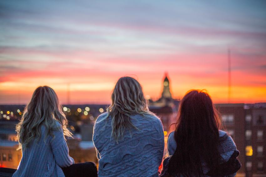40 Invaluable Pieces Of Advice From People Over 40 Who Are Happy With Their Lives
