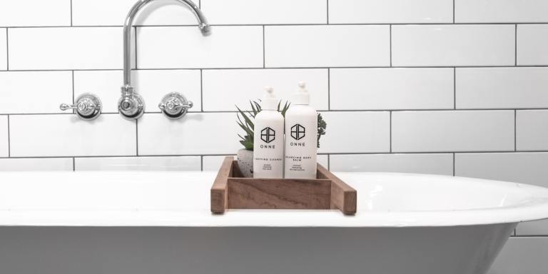 The Best Wall Mount Bathtub Faucets To Inspire Your Bathroom Renovation