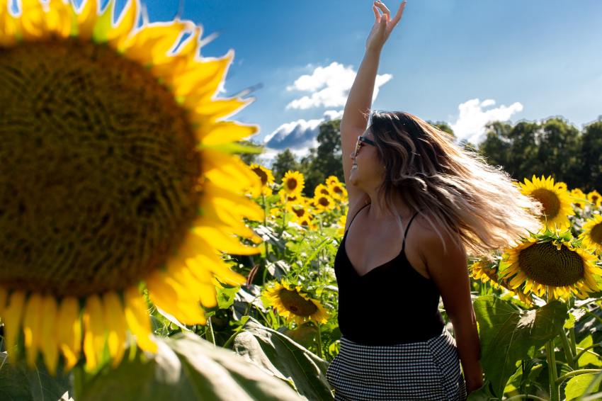 The Happiest Humans Don’t Pay Attention To Timing