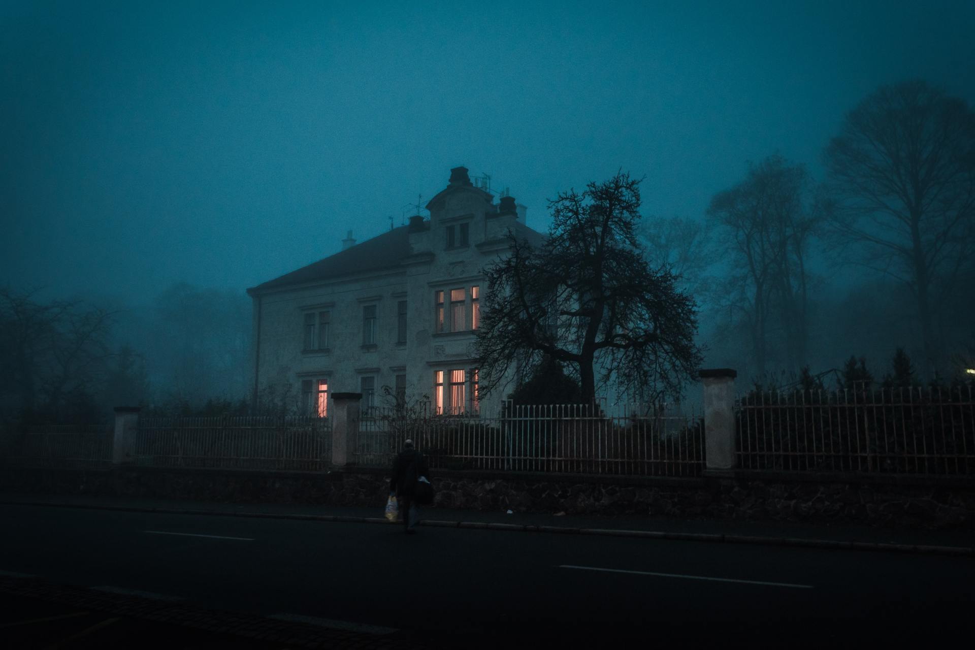 22 True Paranormal Stories That Will Get You Excited For Halloween