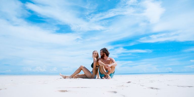 If You Want To Know If You’re Compatible With A New Partner, Travel With Them
