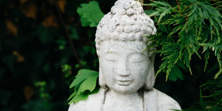 I Spent A Week Meditating At A Buddhist Monastery In France And This Is What I Learned
