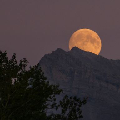 moon over the horizon