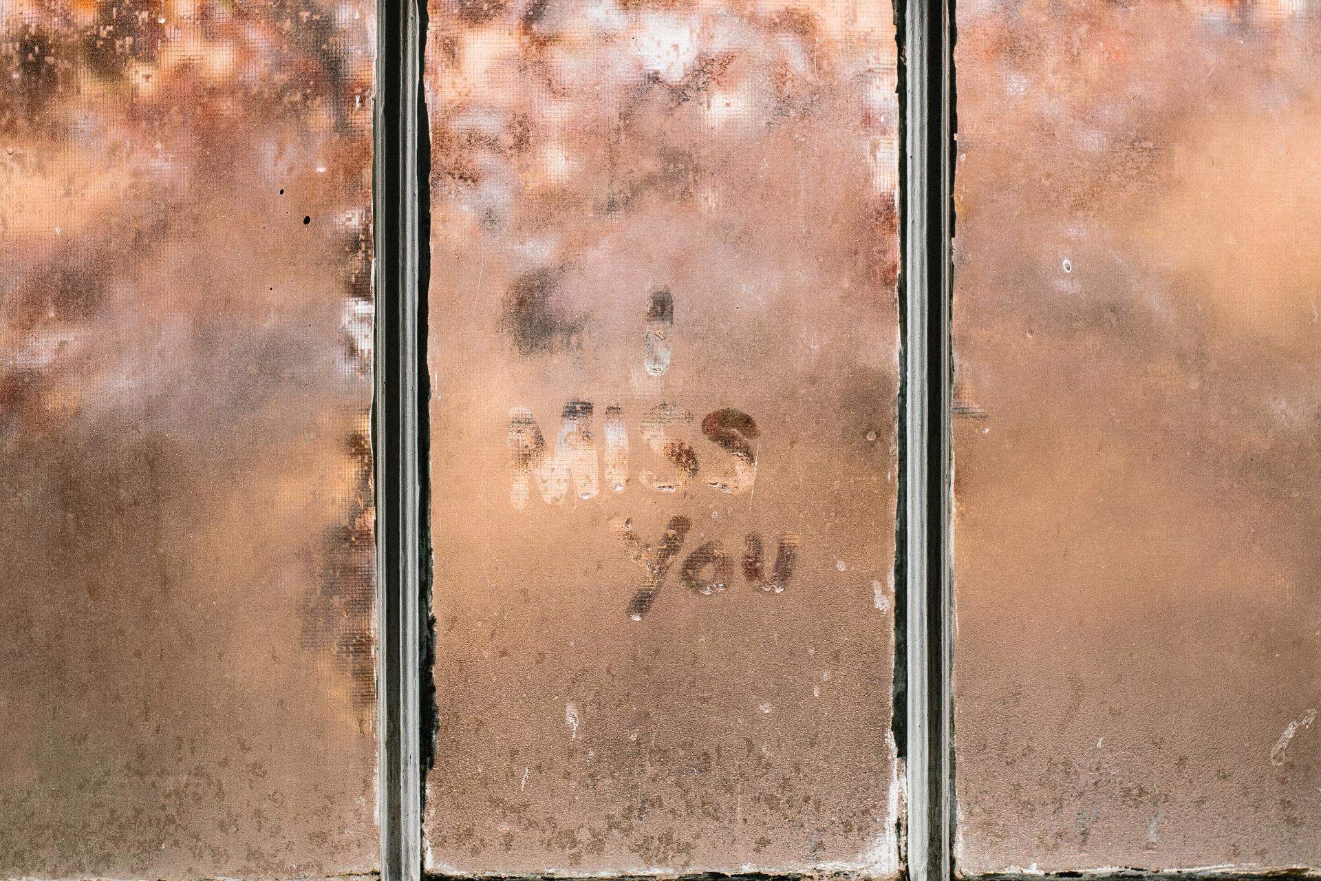 9 Things I Learned From A Year Of Unexpected Long-Distance Dating