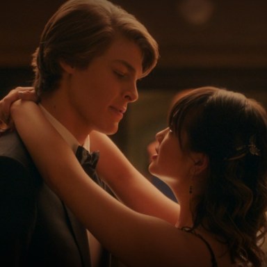 8 Prom Movies To Watch Before ‘Prom Pact’ Comes Out On Disney+ Friday, March 31