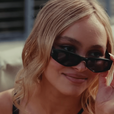 Jocelyn in 'The Idol' Wearing Sunglasses