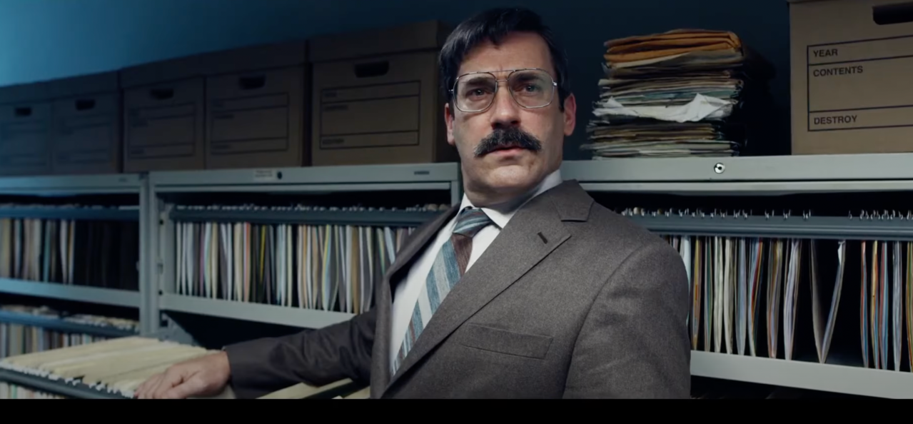 Jon Hamm in Corner Office