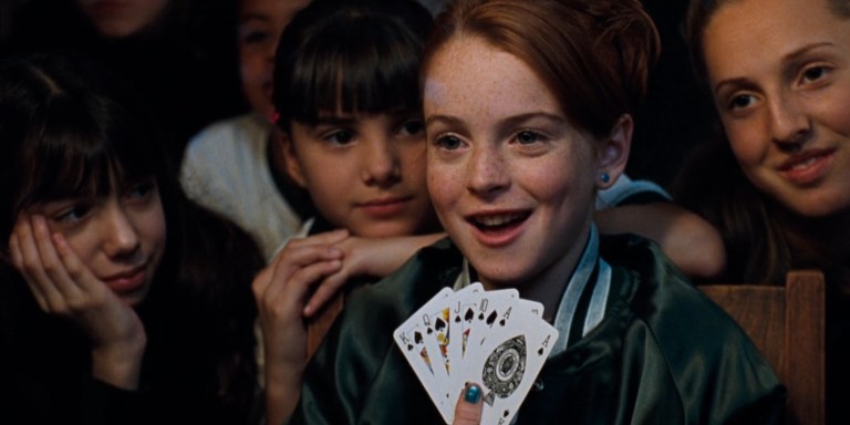 7 Scenes From ‘The Parent Trap’ That Are Still Iconic 25 Years Later
