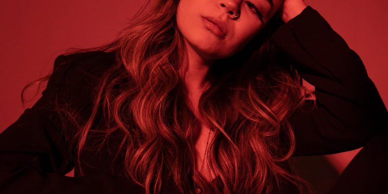 If You Recognize These 3 Signs, You’re Being Love Bombed By A Psychopath