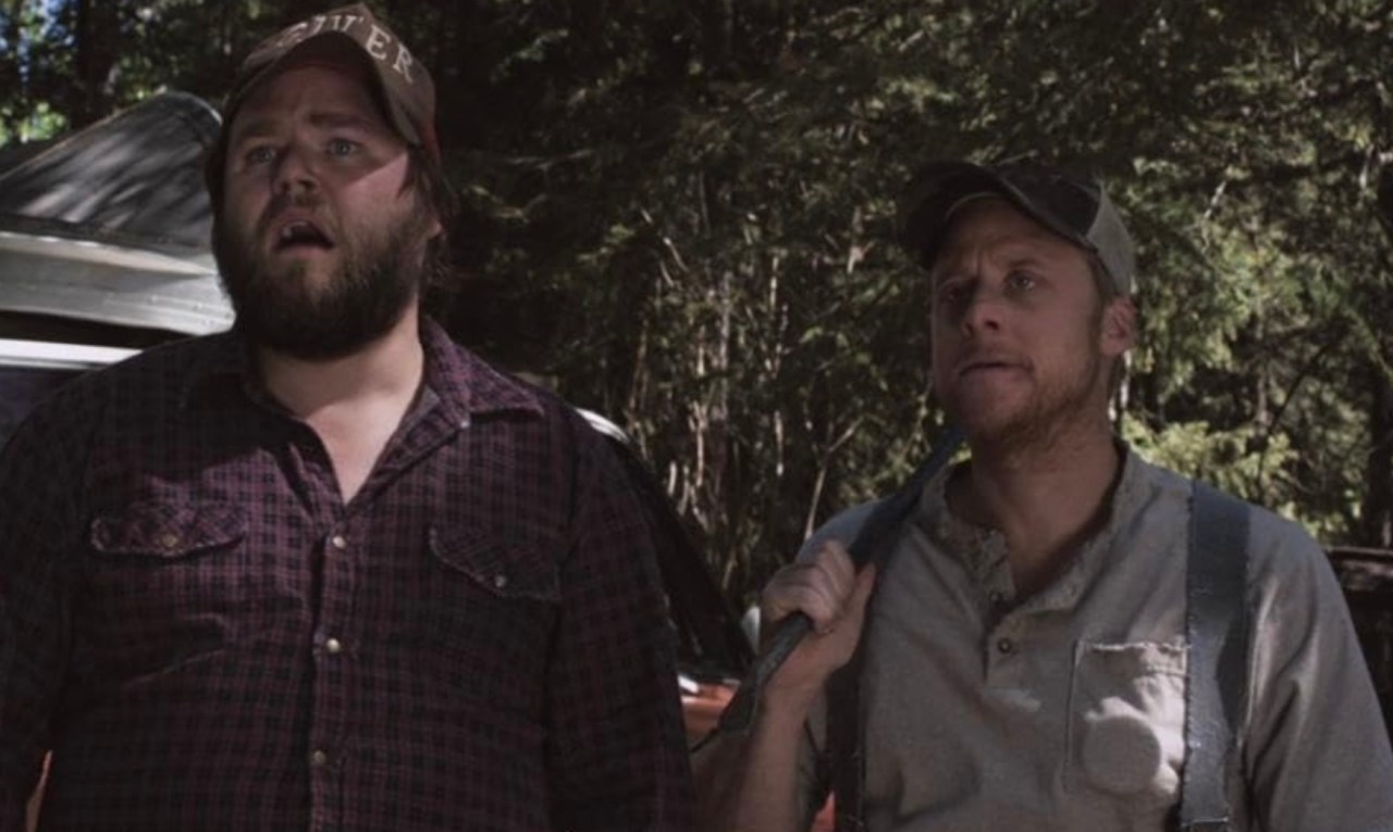 Tyler Labine and Alan Tudyk in Tucker and Dale vs Evil (2010)