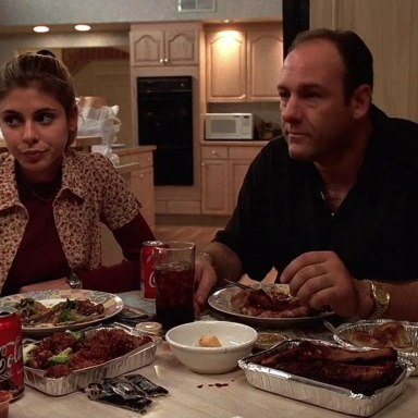 This Viral TikTok Perfectly Explains The Controversial Ending To ‘The Sopranos’